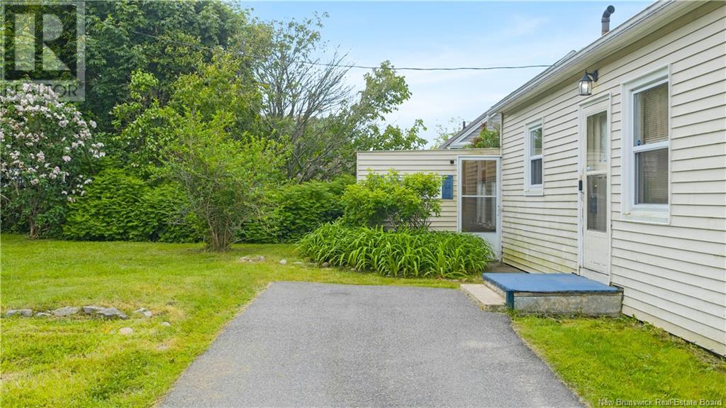 417 Fundy Drive, Saint John, New Brunswick  E2M 2R8 - Photo 5 - NB121465
