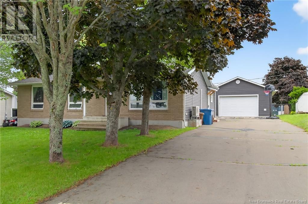 59 Cartier Street, Shediac, New Brunswick  E4P 1L1 - Photo 2 - NB121698