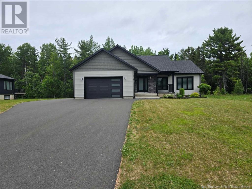 215 Youghall Drive, Bathurst, New Brunswick
