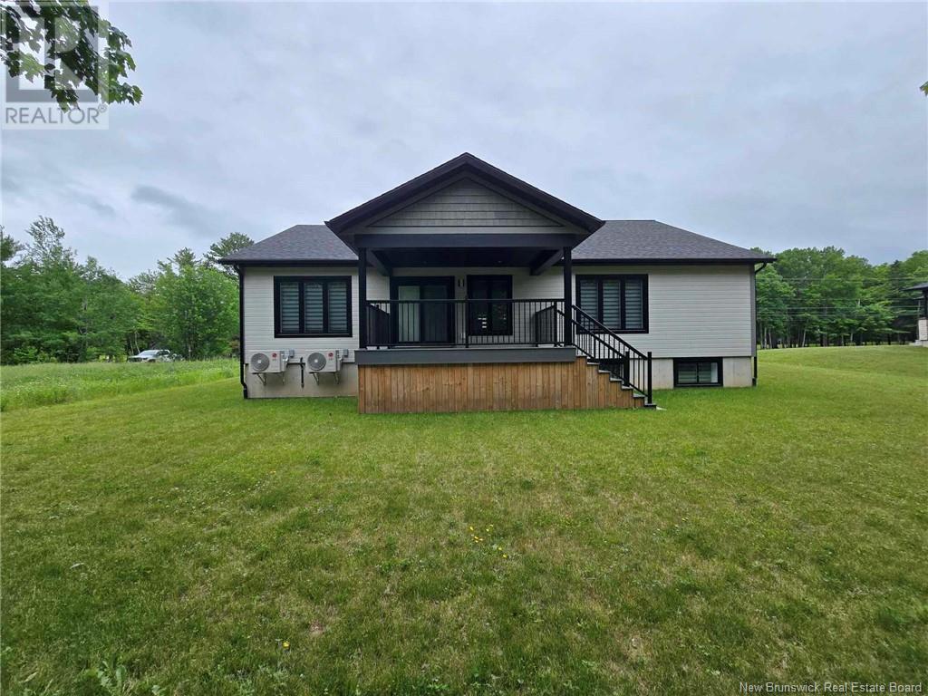 215 Youghall Drive, Bathurst, New Brunswick  E2A 4X5 - Photo 4 - NB122119
