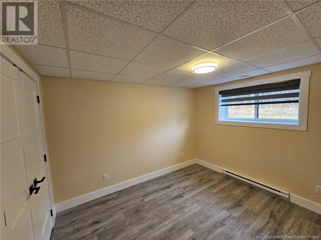 215 Youghall Drive, Bathurst, New Brunswick  E2A 4X5 - Photo 41 - NB122119