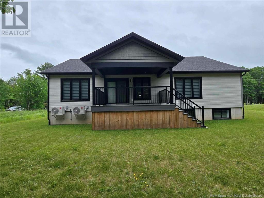 215 Youghall Drive, Bathurst, New Brunswick  E2A 4X5 - Photo 5 - NB122119