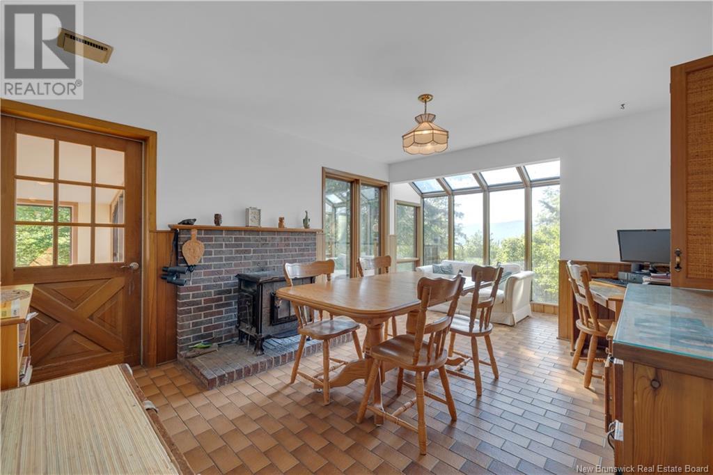 272 Kennebecasis River Road, Hampton, New Brunswick  E5N 6K9 - Photo 10 - NB122092