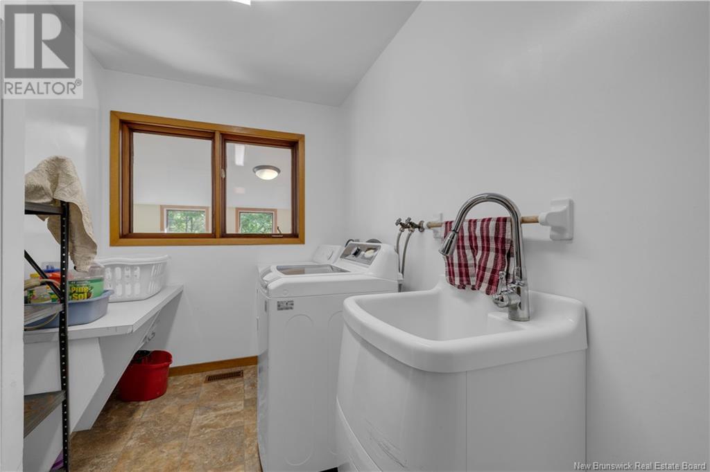 272 Kennebecasis River Road, Hampton, New Brunswick  E5N 6K9 - Photo 24 - NB122092