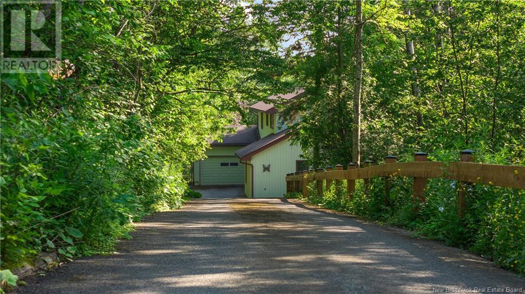 272 Kennebecasis River Road, Hampton, New Brunswick  E5N 6K9 - Photo 31 - NB122092