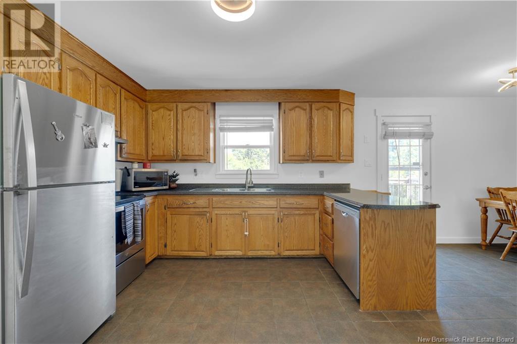 571 Westmorland Road, Saint John, New Brunswick  E2J 2G8 - Photo 10 - NB121989