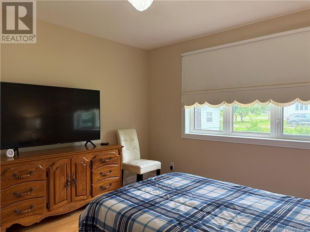 390 Principale, Pointe-Verte, New Brunswick  E8J 2X6 - Photo 17 - NB121926