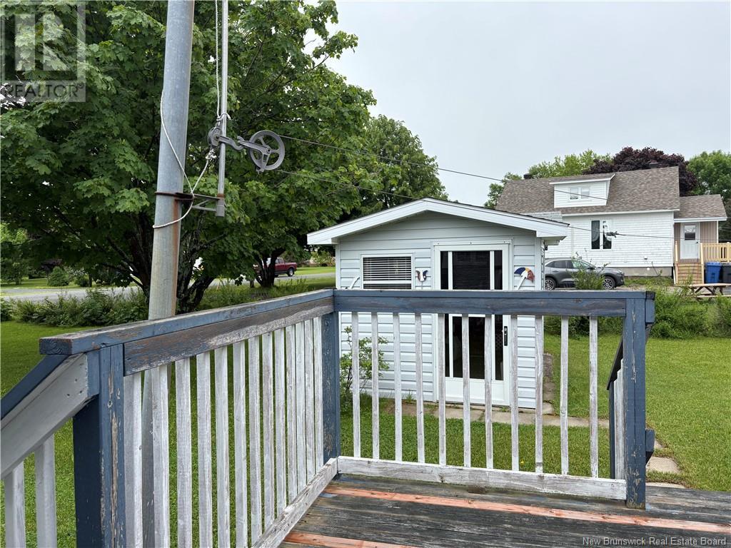 390 Principale, Pointe-Verte, New Brunswick  E8J 2X6 - Photo 19 - NB121926