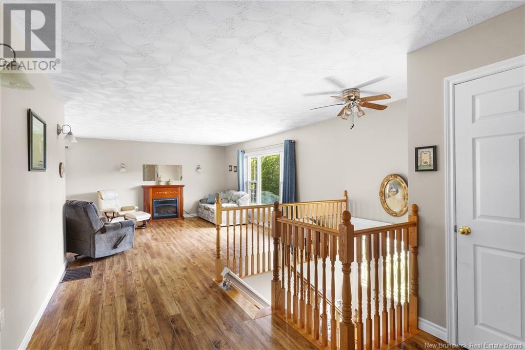 4244 Route 105, Upper Queensbury, New Brunswick  E6G 1X9 - Photo 10 - NB122095
