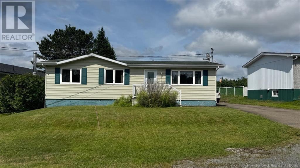 17 Bellevue, Kedgwick, New Brunswick