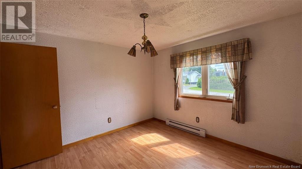 17 Bellevue, Kedgwick, New Brunswick  E8B 1B1 - Photo 12 - NB122134