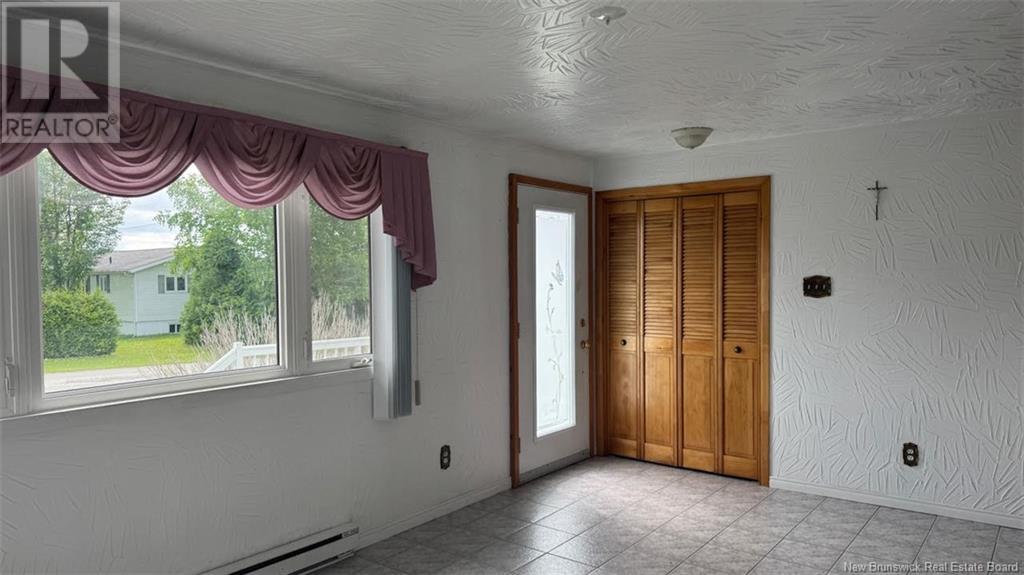 17 Bellevue, Kedgwick, New Brunswick  E8B 1B1 - Photo 7 - NB122134