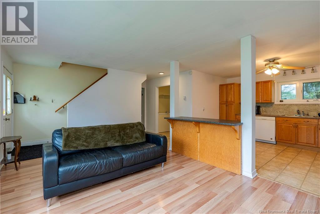 804 Devon Avenue, Fredericton, New Brunswick  E3A 3H1 - Photo 17 - NB122057