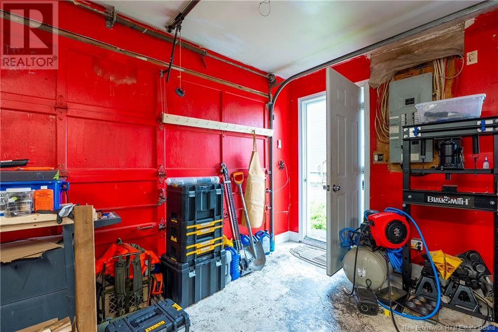 804 Devon Avenue, Fredericton, New Brunswick  E3A 3H1 - Photo 36 - NB122057