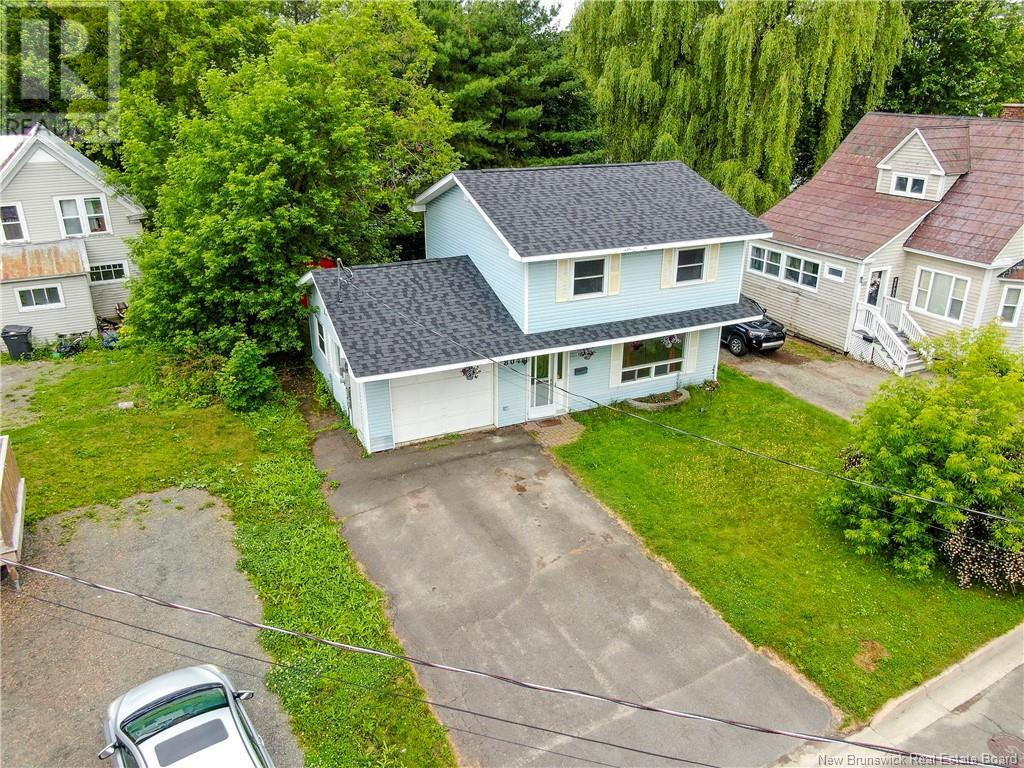 804 Devon Avenue, Fredericton, New Brunswick  E3A 3H1 - Photo 4 - NB122057