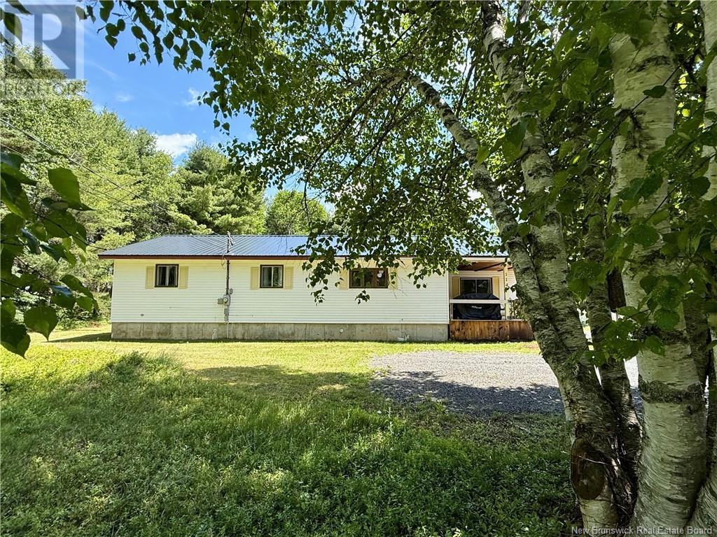 114 Rue Robichaud, Neguac, New Brunswick  E9G 1V3 - Photo 2 - NB122063