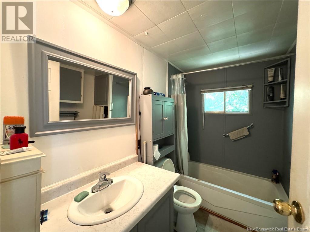 4975 Route 127, Chamcook, New Brunswick  E5B 2Z8 - Photo 12 - NB121674