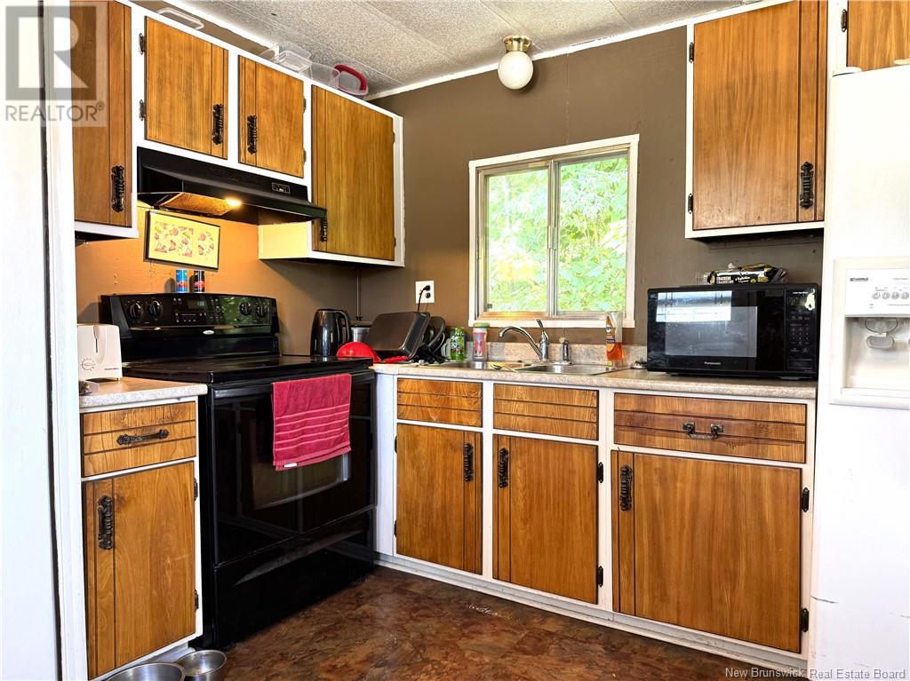 4975 Route 127, Chamcook, New Brunswick  E5B 2Z8 - Photo 9 - NB121674