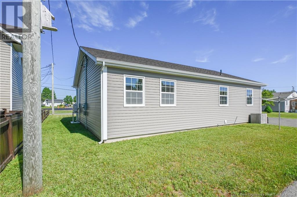 158 3e Rue Street, Shippagan, New Brunswick  E8S 1V2 - Photo 4 - NB122140