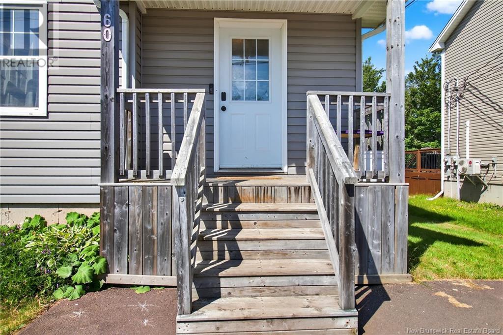 60 Whisperwood Drive, Moncton, New Brunswick  E1G 0P8 - Photo 2 - NB122115