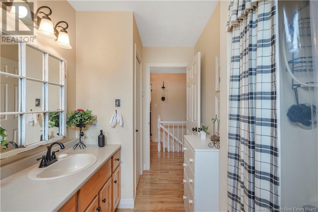 53 Brentwood Drive, Fredericton, New Brunswick  E3B 7A5 - Photo 29 - NB122164