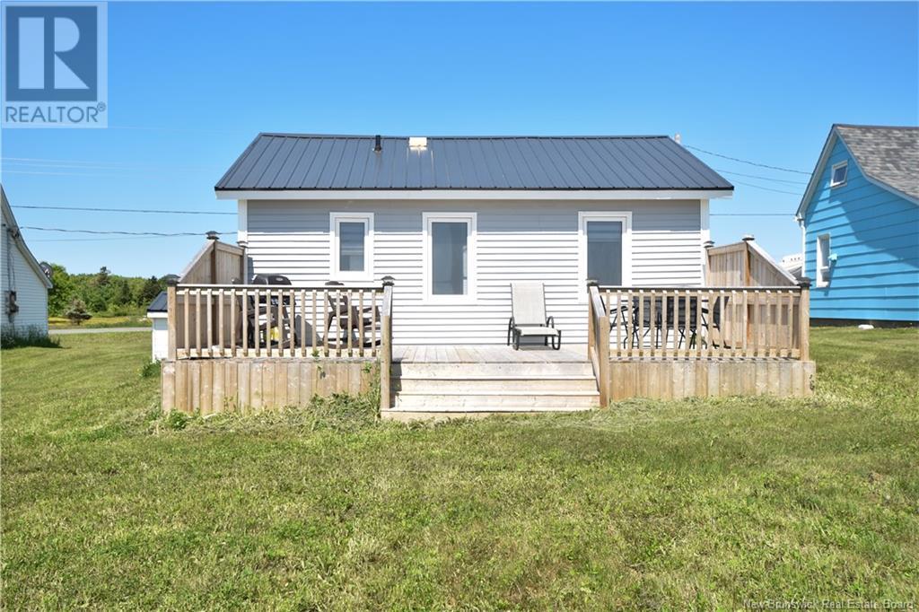 101 Paulin, Sainte-Marie-Saint-Raphaël, New Brunswick  E8T 1T7 - Photo 3 - NB122170