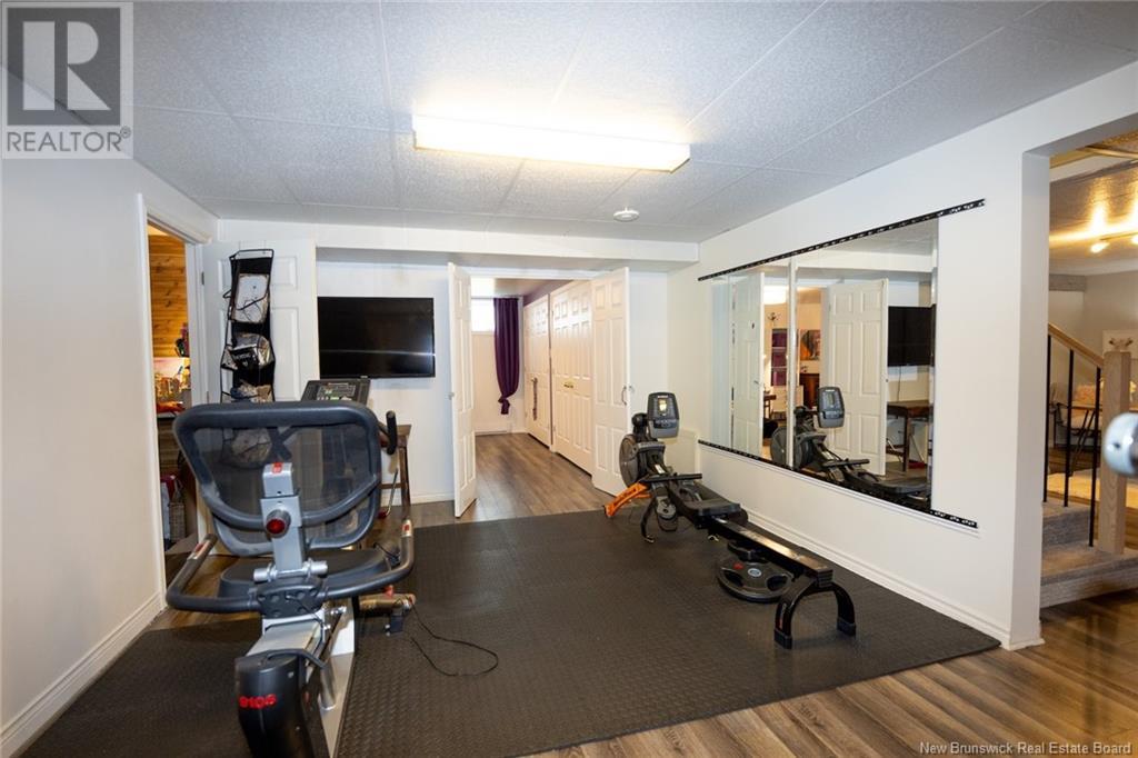 545 Douglas Avenue, Fredericton, New Brunswick  E3A 5T1 - Photo 25 - NB121915