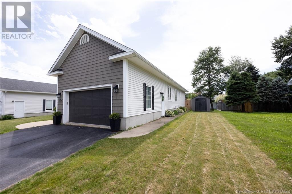 545 Douglas Avenue, Fredericton, New Brunswick  E3A 5T1 - Photo 29 - NB121915