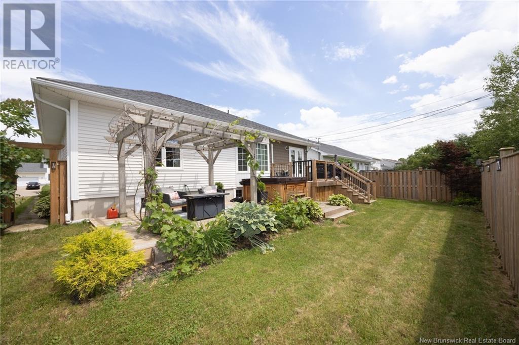 545 Douglas Avenue, Fredericton, New Brunswick  E3A 5T1 - Photo 30 - NB121915
