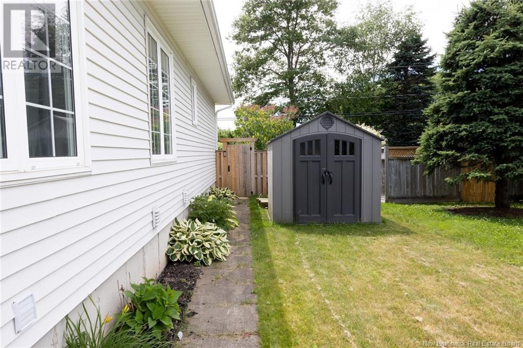 545 Douglas Avenue, Fredericton, New Brunswick  E3A 5T1 - Photo 31 - NB121915