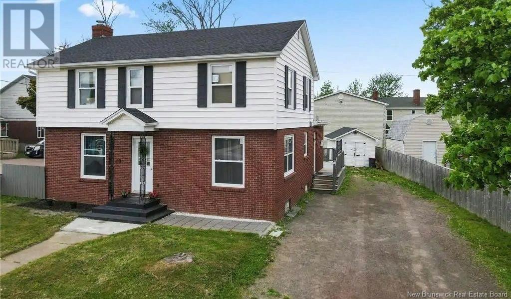 10 Macbeath Avenue, Moncton, New Brunswick  E1C 6Y9 - Photo 1 - NB122198