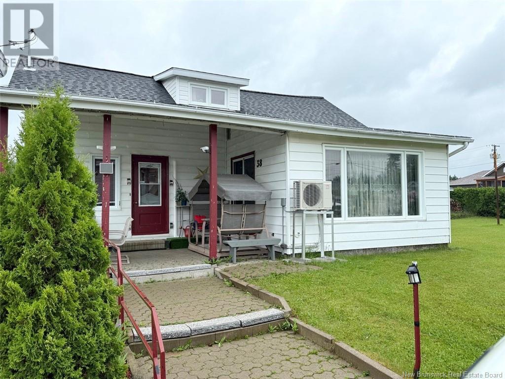 38 Mgr Melanson Street, Saint-Quentin, New Brunswick  E8A 1X3 - Photo 13 - NB122009