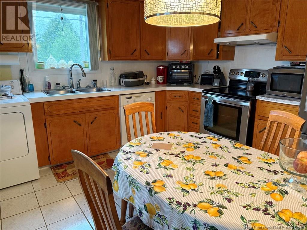 38 Mgr Melanson Street, Saint-Quentin, New Brunswick  E8A 1X3 - Photo 3 - NB122009