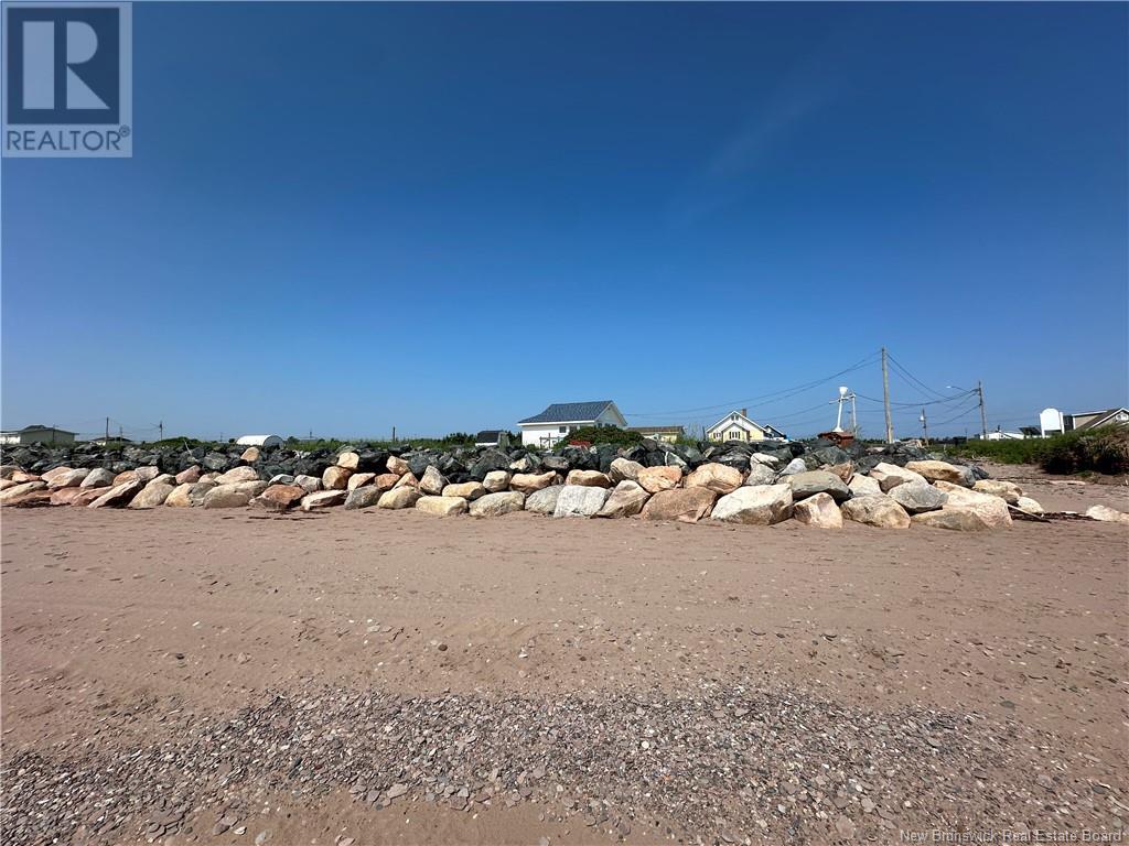 56 Rue De La Plage, Cap-Bateau, New Brunswick  E8T 3C7 - Photo 4 - NB121936
