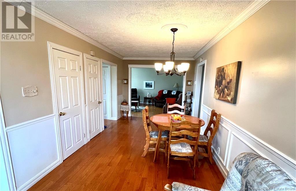 81 Rue De L'École, Lamèque, New Brunswick  E8T 1B7 - Photo 12 - NB122217