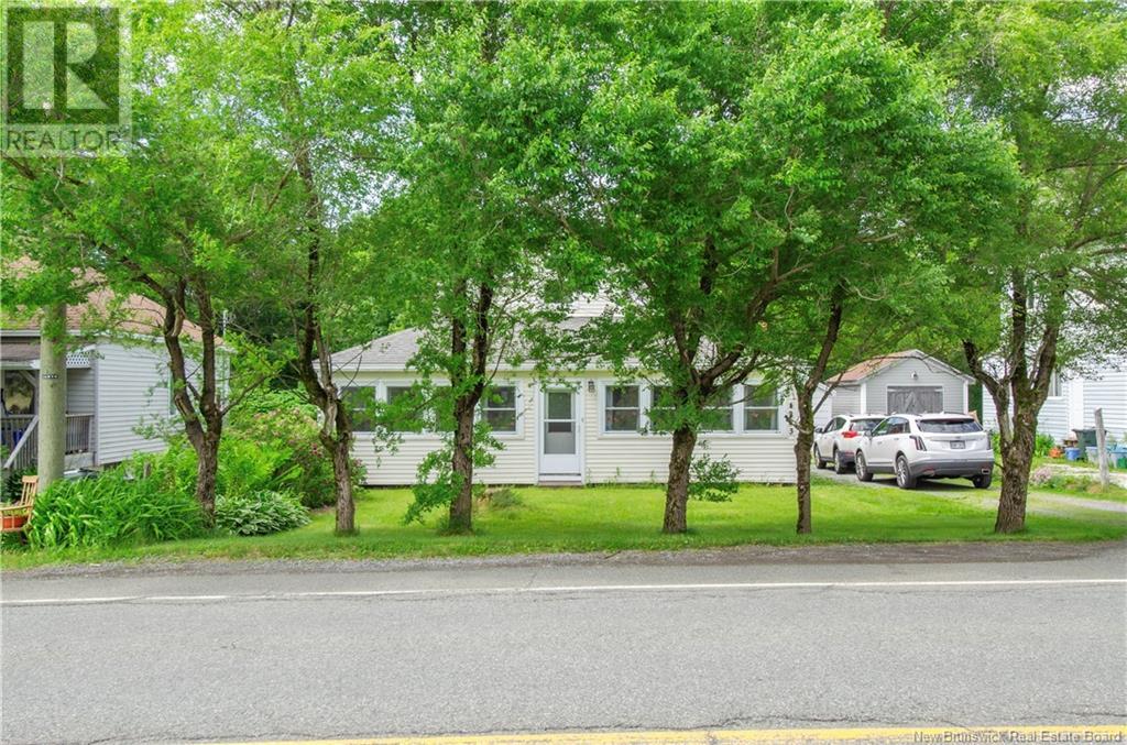 4283 Loch Lomond Road, Saint John, New Brunswick  E2N 1C7 - Photo 3 - NB121829