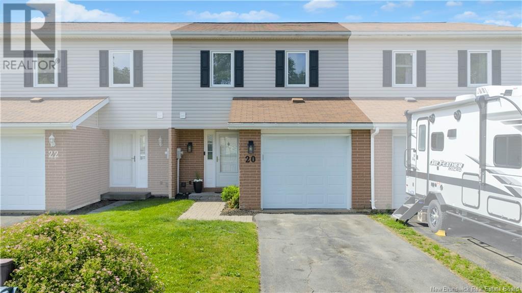 20 Driftwood Lane, Saint John, New Brunswick  E2M 5L5 - Photo 1 - NB122127