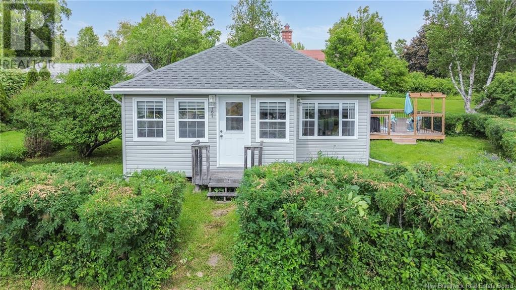767 MacLaren Avenue, Fredericton, New Brunswick