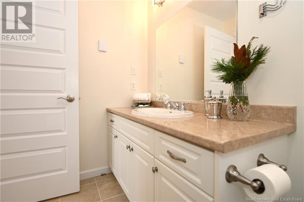 1 Southview Lane Unit# 104, Fredericton, New Brunswick  E3A 5V3 - Photo 23 - NB122254