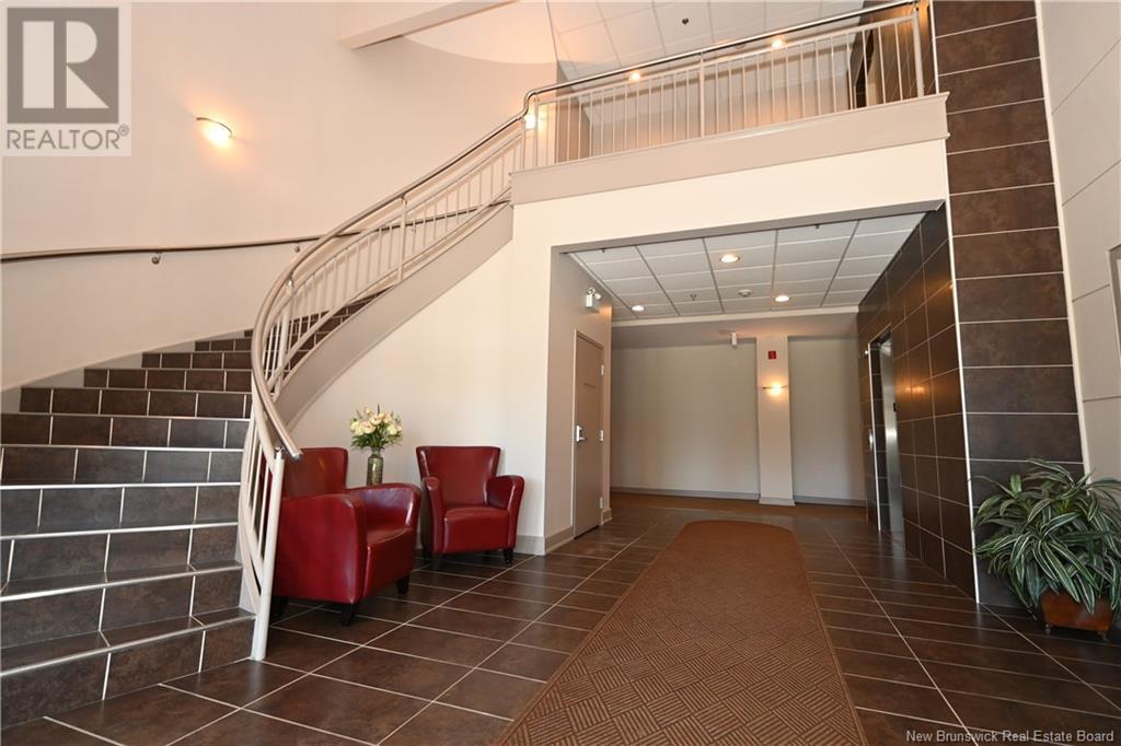 1 Southview Lane Unit# 104, Fredericton, New Brunswick  E3A 5V3 - Photo 6 - NB122254