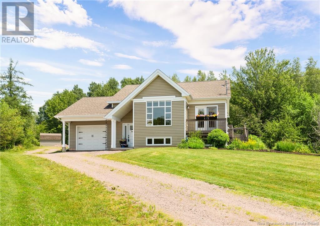 618 Dover, Dieppe, New Brunswick