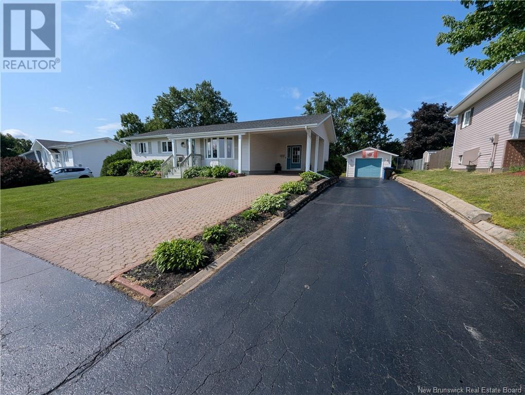 1175 Ocean Ridge, Bathurst, New Brunswick  E2A 4R8 - Photo 2 - NB122241