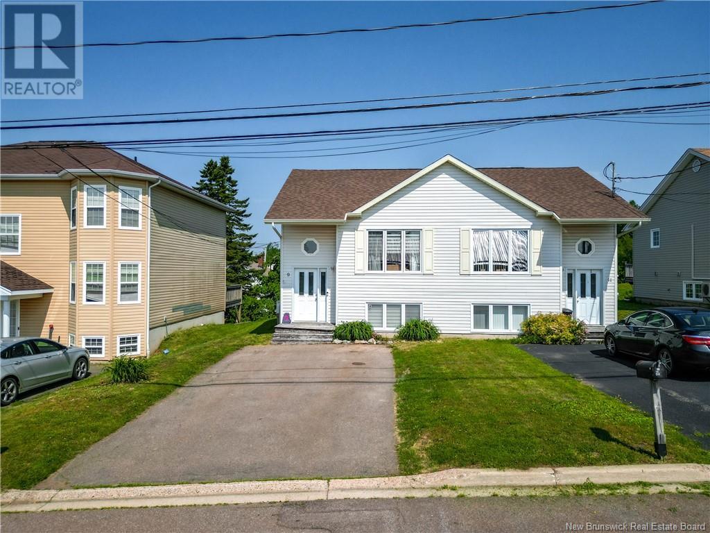 9 Landry, Moncton, New Brunswick  E1A 7A4 - Photo 3 - NB122275