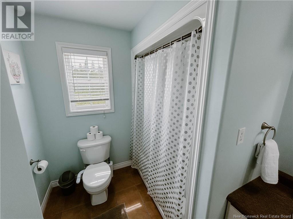 182 Eastwood Drive, Woodstock, New Brunswick  E7M 3Z5 - Photo 12 - NB122055
