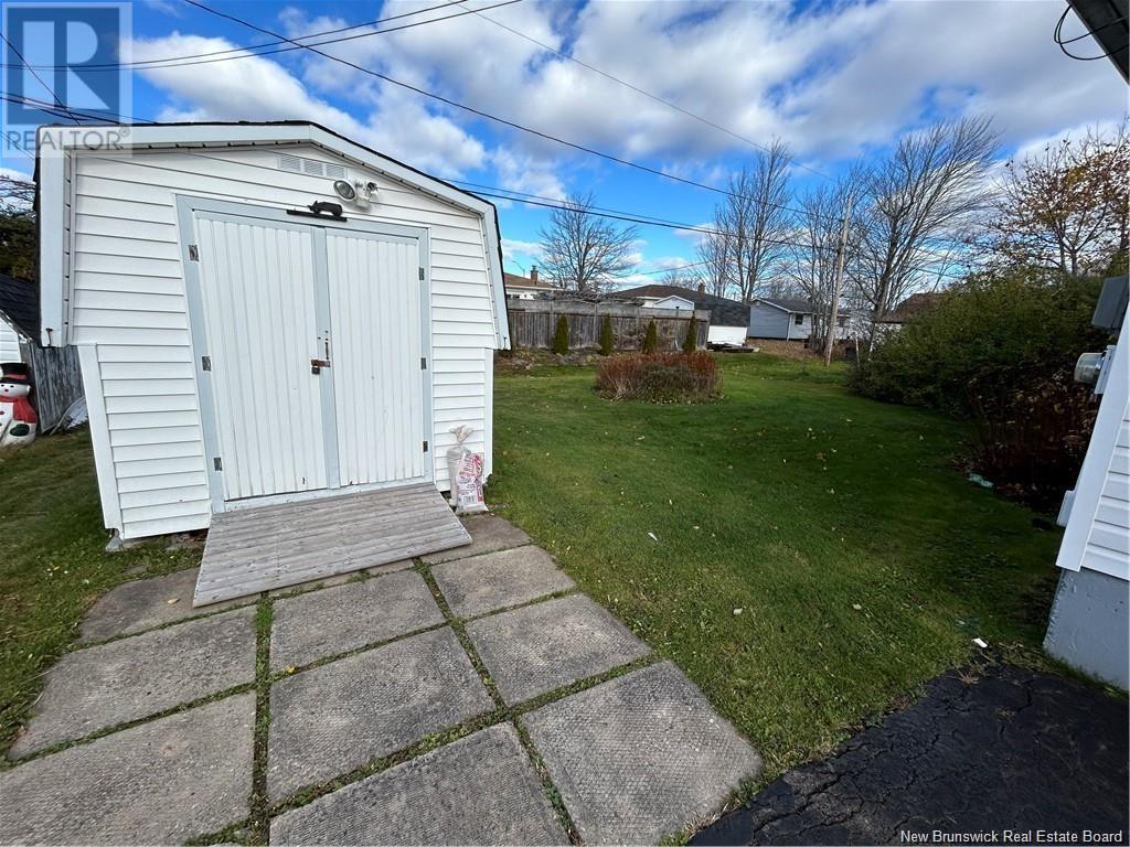 73 Weyburn Road, Moncton, New Brunswick  E1A 5M5 - Photo 23 - NB122240