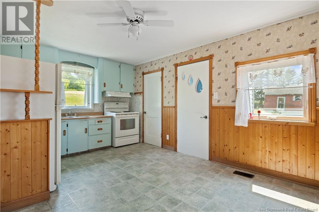 19 Alphee, Memramcook, New Brunswick  E4K 1C2 - Photo 12 - NB122160