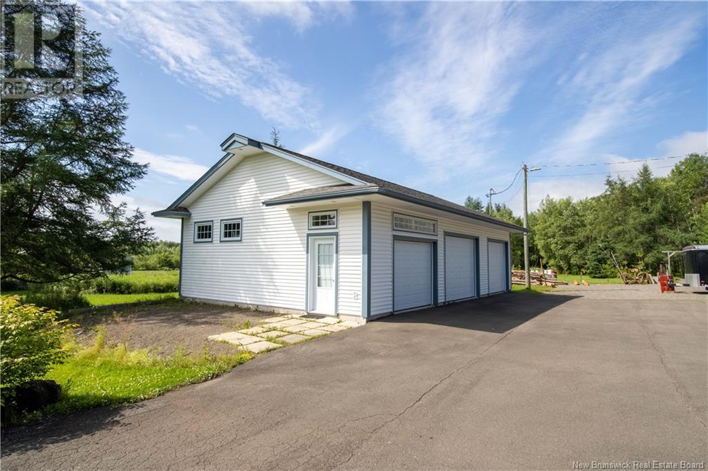 2808 Fredericton Road, Salisbury, New Brunswick  E4J 2E9 - Photo 2 - NB122121