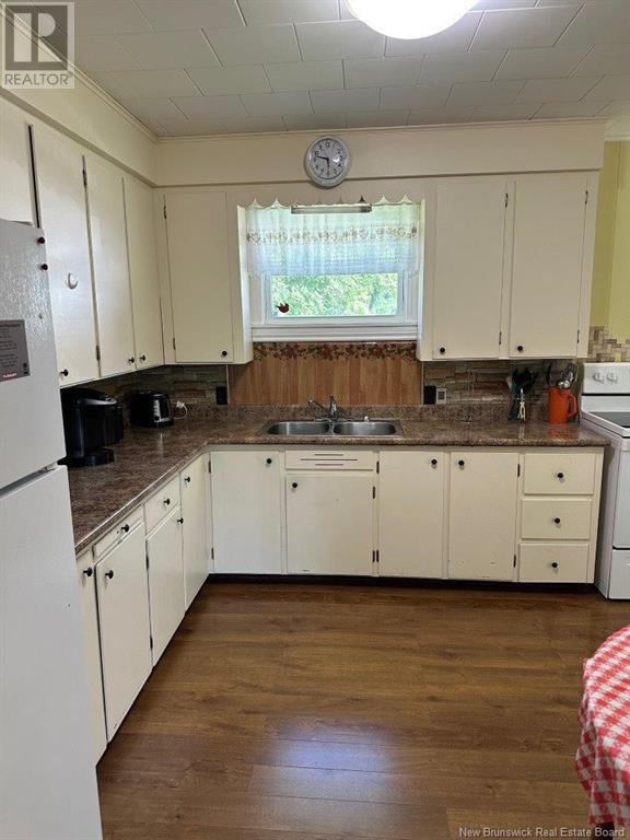 297 Main Street, Doaktown, New Brunswick  E9C 1A9 - Photo 3 - NB122348