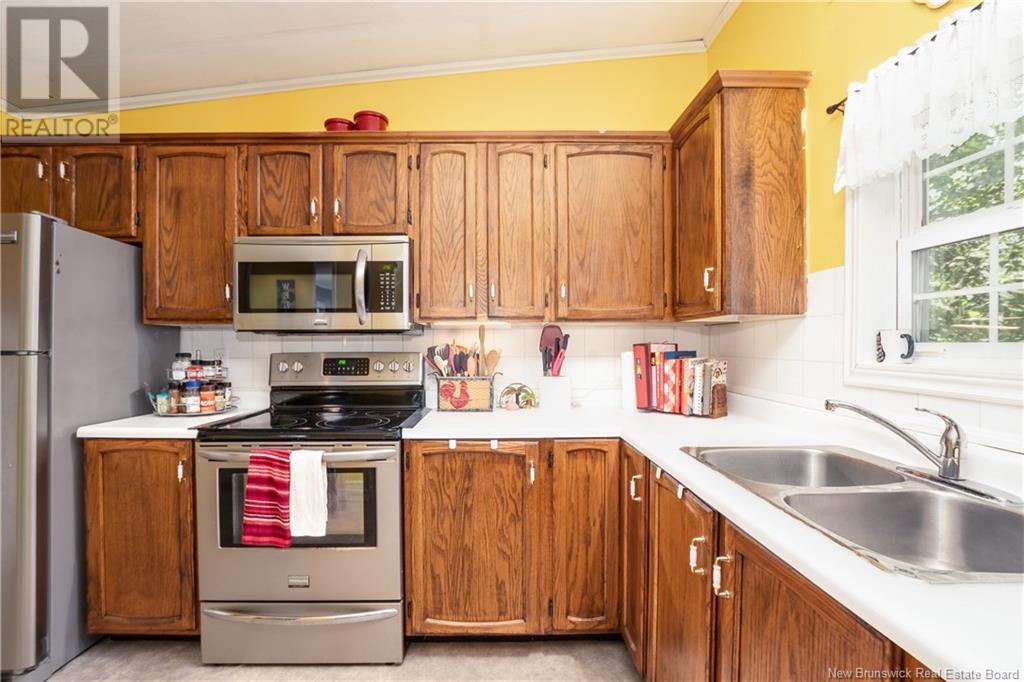 11 Mulberry Street, Moncton, New Brunswick  E1H 1J2 - Photo 8 - NB122080