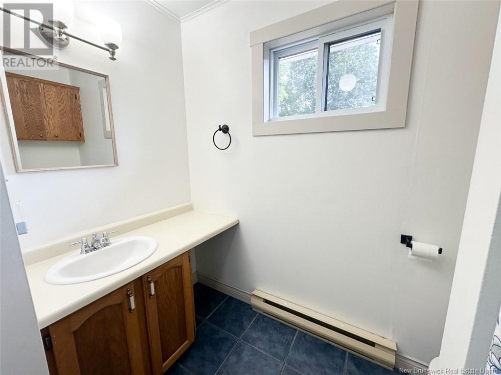 46 Peter Street, Sussex, New Brunswick  E4E 2J6 - Photo 21 - NB121136